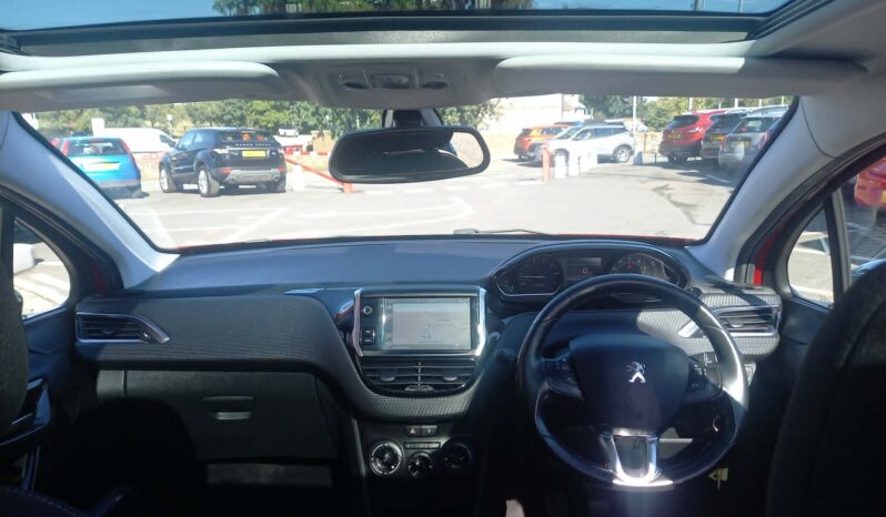 208 PEUGEOT 208 1.2 (66) full