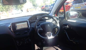 208 PEUGEOT 208 1.2 (66) full